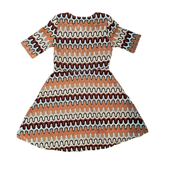 NWT Glamorous Knitted Dress with Alternating Earth Tone Pattern - Brown, Orange - Picture 3 of 4